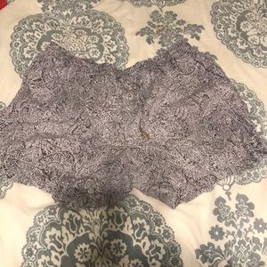 Ellen Tracy Drawstring Linen Shorts